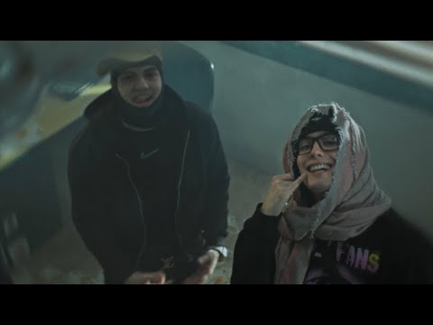 Glocky, Luchetto - Ridendo Nella Banca