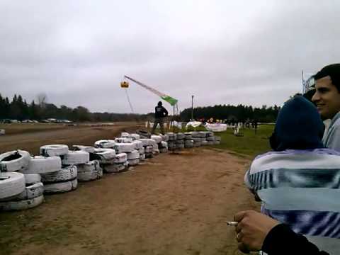 El 504 de los troncos los toboganes