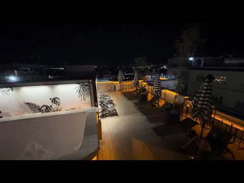 Pestana CR7 Hotel & Rooftop Gran Via Madrid