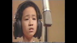 Download lagu Senyum Untuk Mama Santi Sardi   Jakarta Tempo Doele mp3