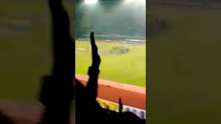 Download lagu vikingclap bobotoh persib std si jalak harupat #shorts #shortvideo #persibbandung #persib mp3