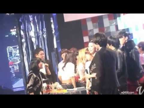 091231 MBC Wooyoung and Tiffany dancing