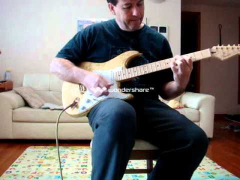 E C  Gold Leaf Replica