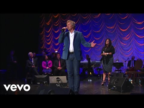 Reggie & Ladye Love Smith - You Raise Me Up (Live) ft. Reggie & Ladye Love Smith