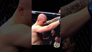 Israel Adesanya trolling Marvin Vettori and touches his butt for the whole fight #mma #shorts #ufc