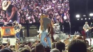 Kenny Chesney Don&#39;t Happen Twice/Encore Philly 6/25/16