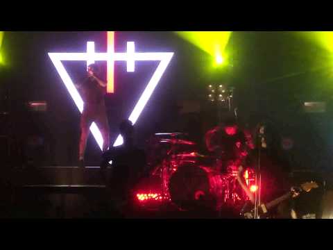 The Devil Wears Prada - HTML Rulez D00d (Live NYC)