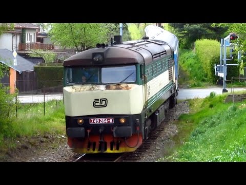 Os 9207 mimoř. se "zamračenou" 749.264, Světlá n/Sáz. (Čapkova ul. - přejezd AŽD71) 8. 5. 2016
