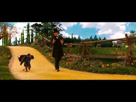 Le Monde Fantastique d'Oz | Extrait VF : Les bananes | Disney BE