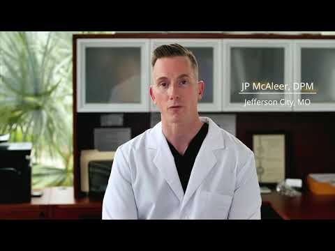 What were the design goals of the Lapiplasty Mini-Incision System?