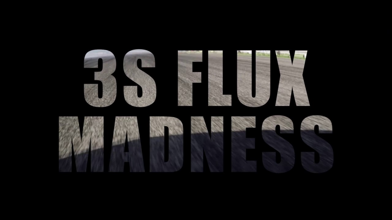 RC auto Savage XS Flux - Vaughn Gittin Jr. Edition