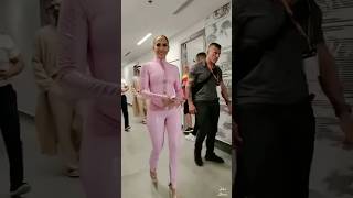 Download lagu Jennifer Lopez Is Gorgeous #JLo #Shorts mp3