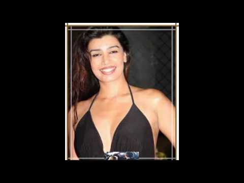 download lagu mp3 mp4 Mink Brar Date Of Birth, download lagu Mink Brar Date Of Birth gratis, unduh video klip Mink Brar Date Of Birth