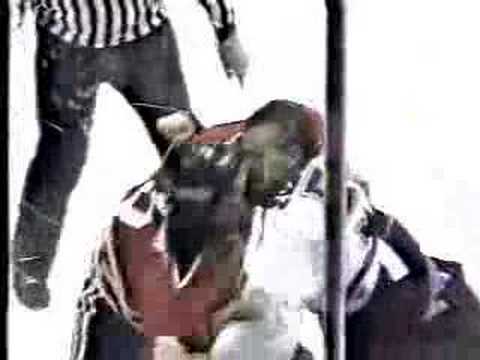 Jim Cummins vs Doug Zmolek