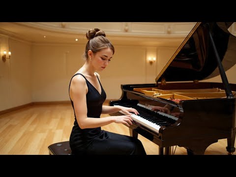 She Was Told to Keep It Simple — Then She Stunned the Crowd with Her Talent.”They  Her Piano….