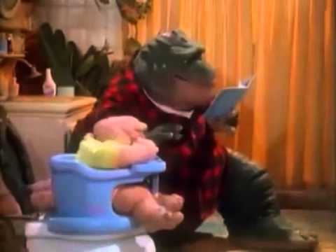 Recopilacion de el bebe sinclair nene consentido los mejores momentos de dinosaurios.