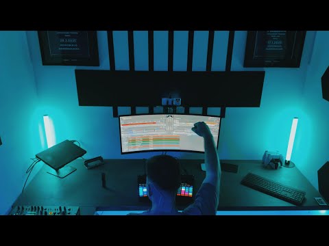 MC WINDHUND - USCHI (MaxxZ TECHNO Remix)