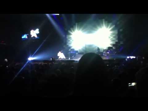 Joshua Ledet - It's a Man's Man's Man's World 8/15/12