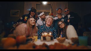 Download lagu Alessandra x Theo Rose x Andrei Banuta x ADI Istrate x DOMINO - La Mulți Ani |  Video mp3