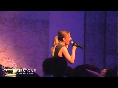 ZOE BADWI "Until You're Over Me" Live at The Bluestone