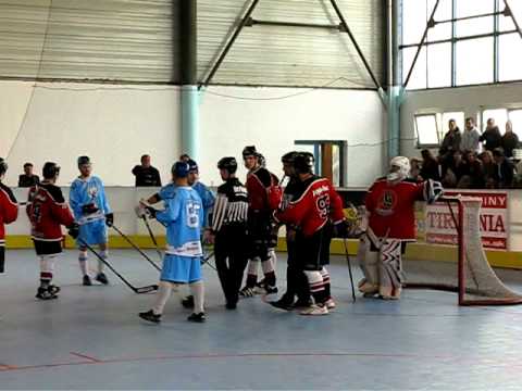 HBK Nitrianski rytieri Nitra - LG TPS Bratislava play off 2.zápas (zostrih-šance)