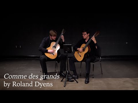 Comme des grands by Roland Dyens