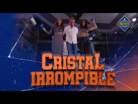 Pablo Motos, Amaia Salamanca y Begoña Vargas sobre un cristal indestructible -  El Hormiguero