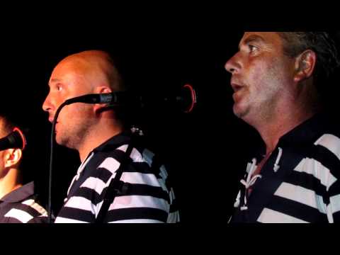 Faroski kantaduri u Vrboski