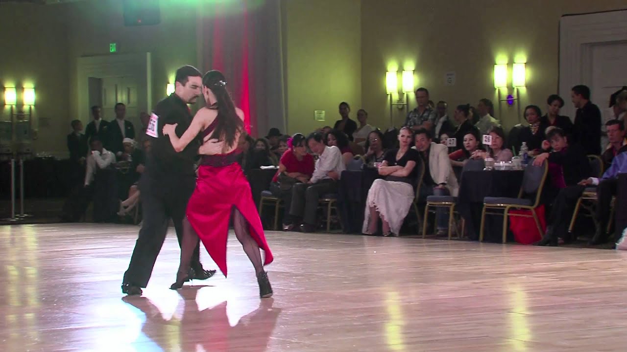 Gustavo and Jesica Hornos at the International Grand Ball Championship