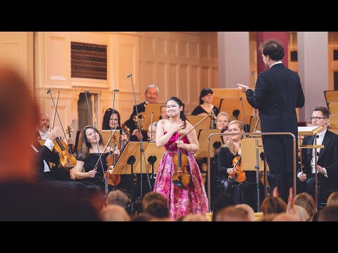 Hina Maeda performs Wieniawski’s Violin Concerto in D minor Thumbnail