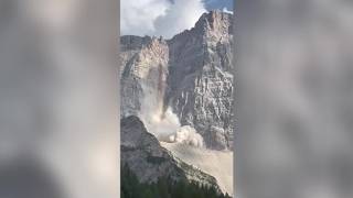 Dolomiti, nuovo crollo sul Pelmo: paura tra gli escursionisti, si valuta la chiusura dei sentieri