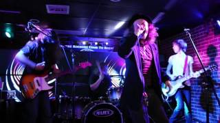 New Mantra performing 'Truth'll Set You Free' by Mothers  Finest 11-14-15