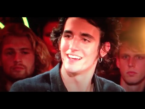 Tamino and Tom Pintens interviewed by VRT NU in September 2017