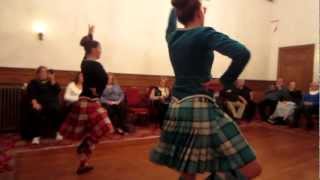 preview picture of video 'Traditional Scottish cultural show in Nairn, Scotland'