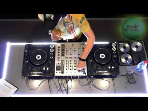 Live @ Radio Intense 08.05.2013 - Anna Lee