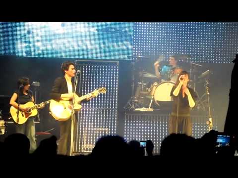 David Fonseca & Rita Red Shoes