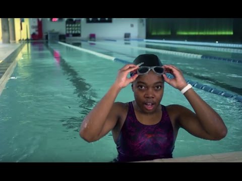 Run Club host, Elle Linton takes on #Make1KWet Challenge