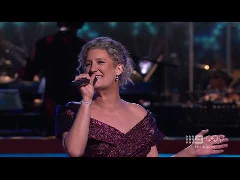 Melbourne Christmas Carols by Candlelight 2023 - Virginia Gay - Tonight, Let It Snow