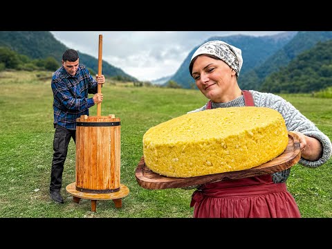 Beurre Traditionnel: Une Ancienne Méthode Du Village