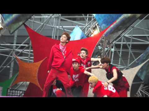 [130701 HK Dome Festival] EXO - Wolf