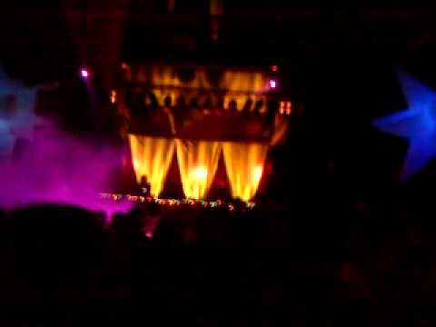 1 PERFECT STRANGER 1 KINKY BEATS EASTERN 2009