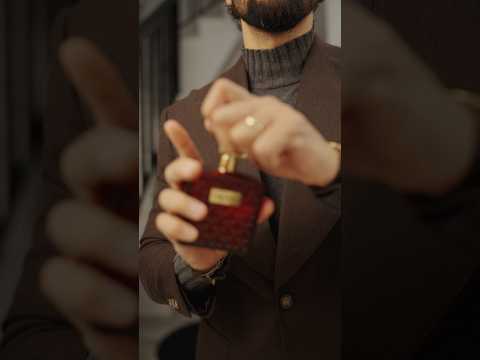 A refined color combination for Christmas. #mensfashion #grwn #asmr #suitstyle