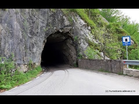 Soseaua Toplita - Lunca Cernii