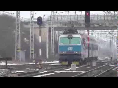 ČD 151.012 - Průjezd vlaku R 610 Svatava - Lovosice, 31.1.2014