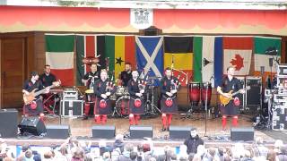 Red Hot Chilli Pipers - Smoke on the Water/Thunderstruck/The Fourth Floor medley (May 10, 2014)