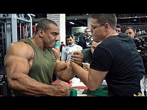 SCHOOLBOY VS LARRY WHEELS - WORLD STRONGEST BODYBUILDER | ARM WRESTLING 2020