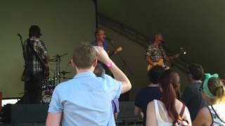 Creme De Chevre - Queen Medley (Live at Fling Festival 2013)