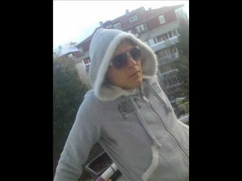 04. Sensey feat. ShvabA - Srednji Prst (EP Uzmi sve) [2010]