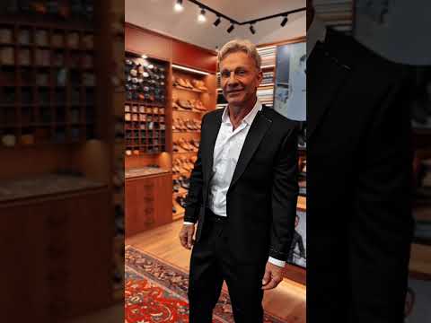 Dnes jsem měl velmi speciální chvíli v salonu. Na zkoušku obleku přišel český zpěvák Martin Maxa.