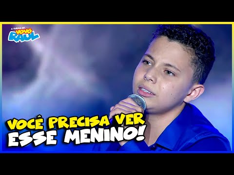 IMPRESSIONANTE SAMUEL TAYRONE de 12 anos CANTA - "Sonda me e Usa-me" | VOVÔ RAUL GIL